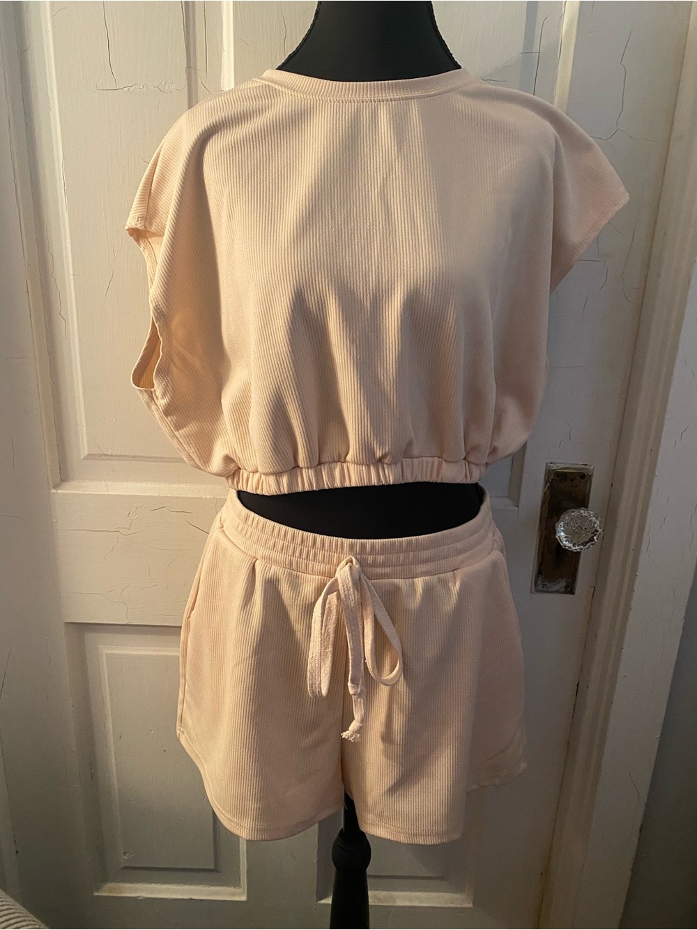 SHEIN Cream Ribbed Drawstring Shorts Set - Picture 4 of 8